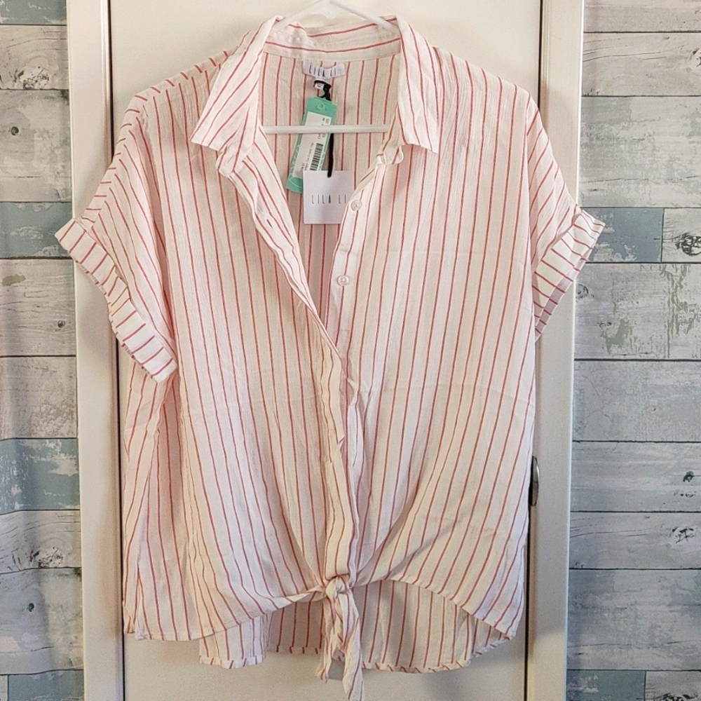 Lila Li Medium Junipir Tie Front Top